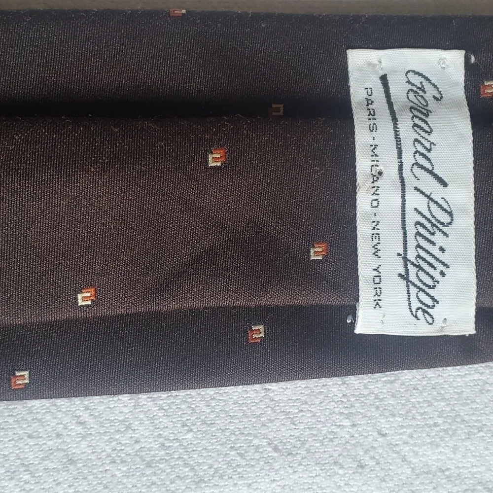 Bundle of 4 Assorted Brown Colored‎ & Coordinating Ties